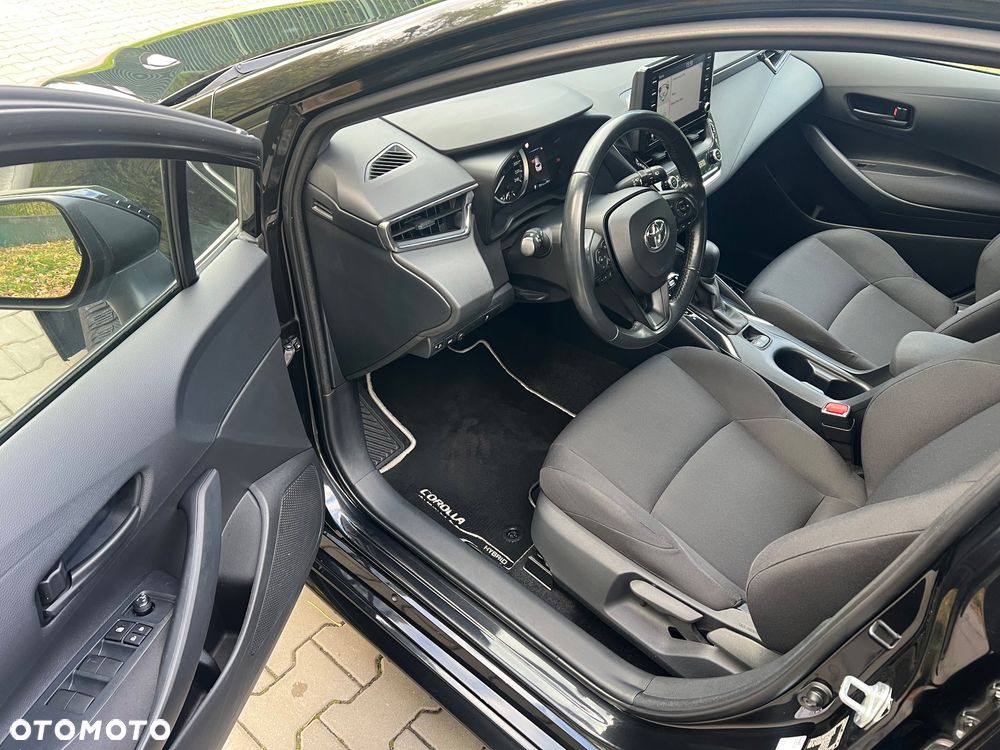 Toyota Corolla - 11