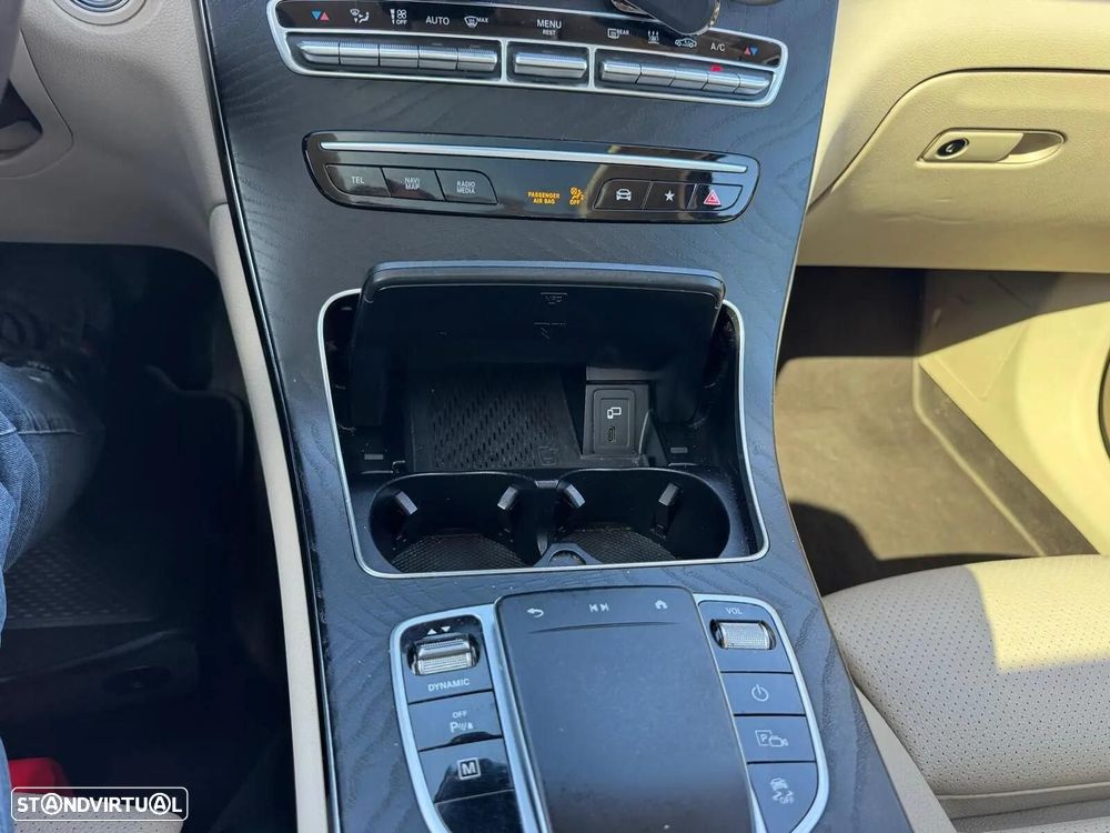 Mercedes-Benz GLC 300 de 4Matic 9G-TRONIC Exclusive - 38