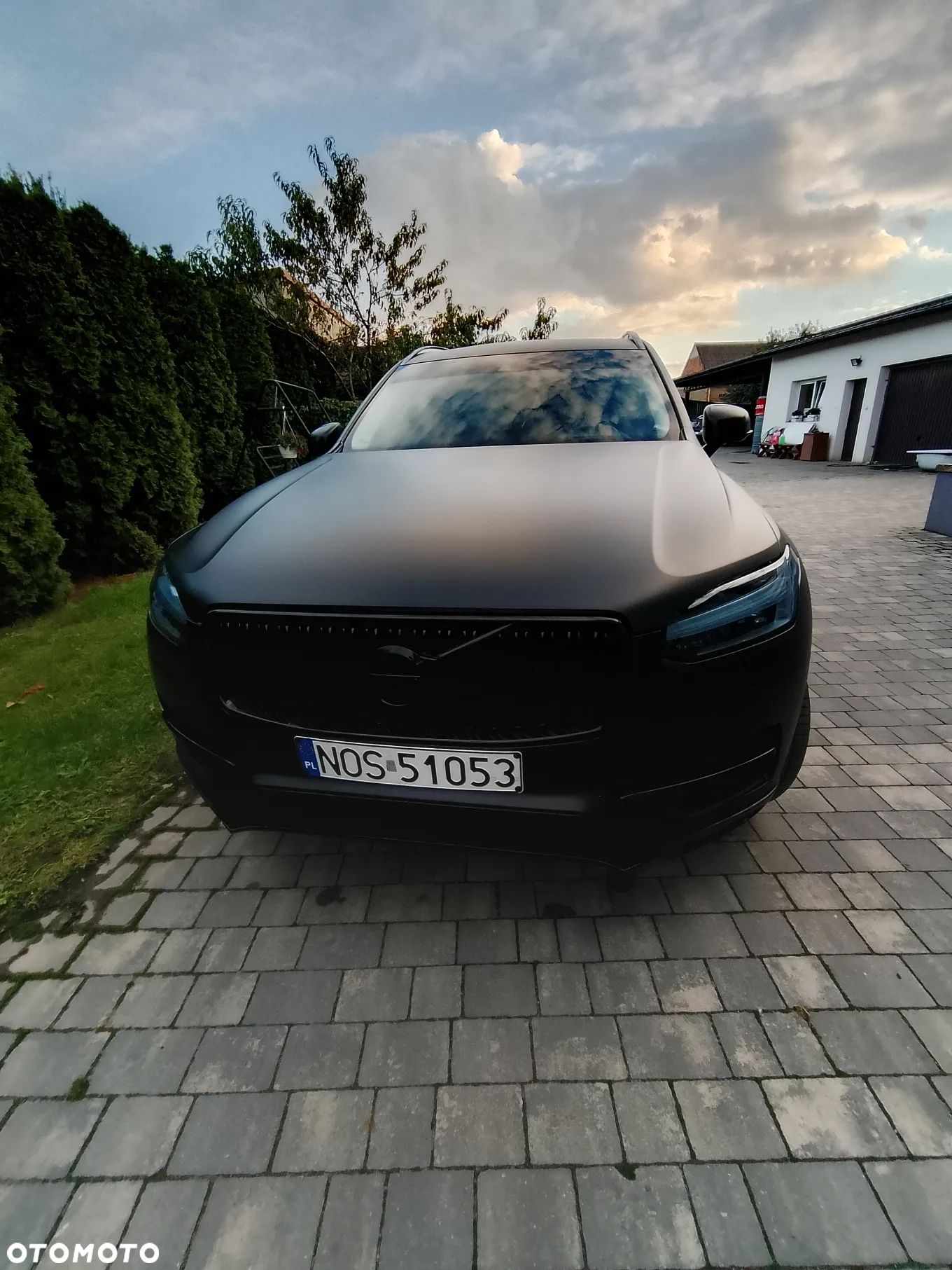 Volvo XC 90 - 1