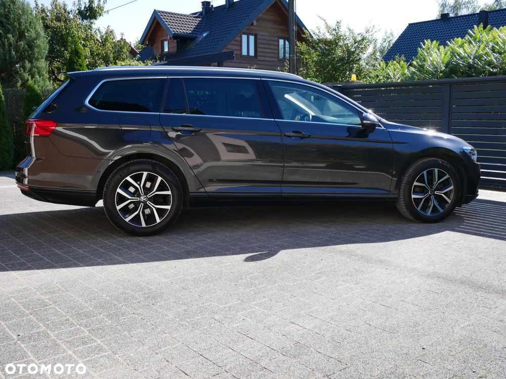 Volkswagen Passat 2.0 TDI EVO Business DSG - 9
