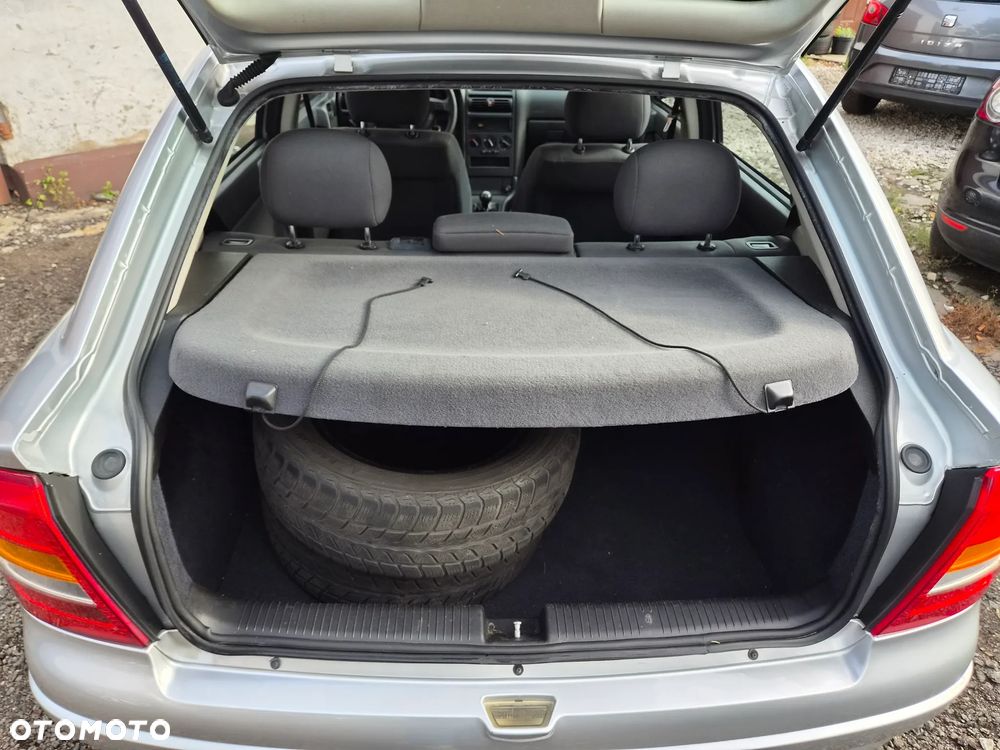 Opel Astra 1.4 Selection - 20