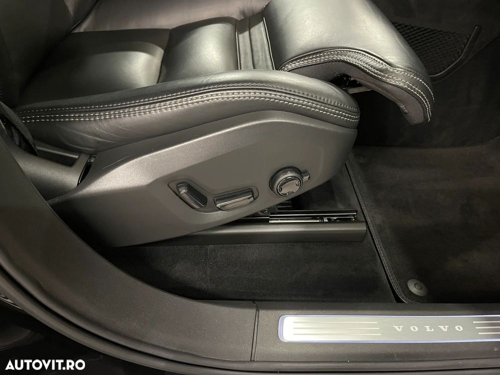 Volvo XC 90 Recharge T8 eAWD Inscription - 30