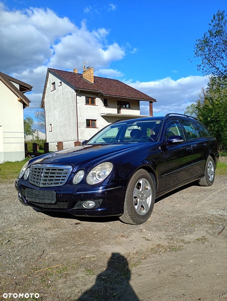 Mercedes-Benz Klasa E 200 Kompressor Classic - 23