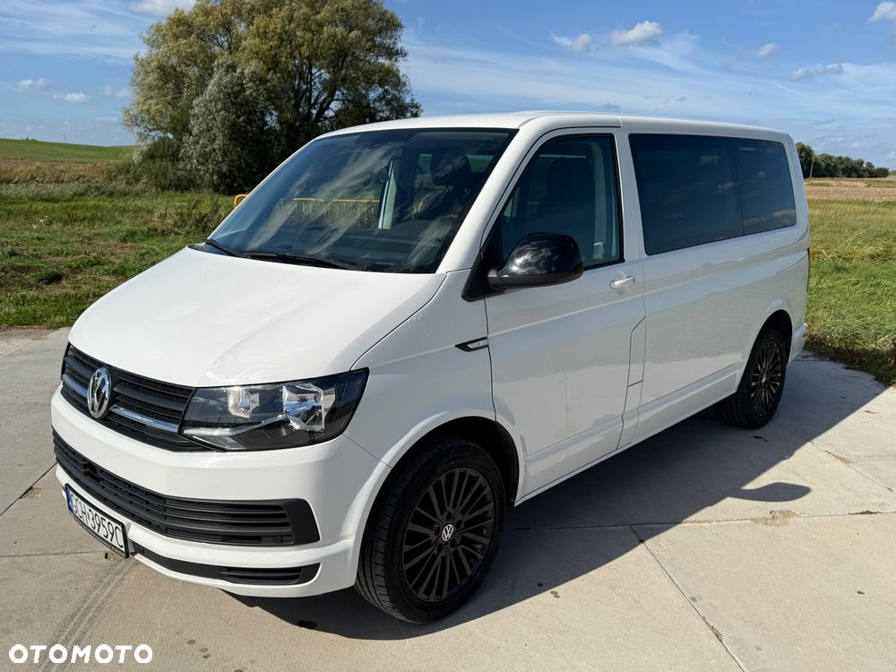 Volkswagen Multivan - 28
