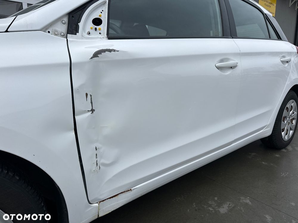 Hyundai i20 ver-1-4-classic-plus - 10