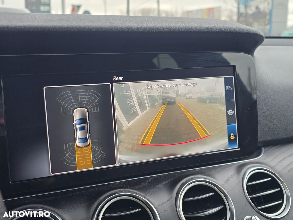 Mercedes-Benz E 200 4Matic 9G-TRONIC - 25