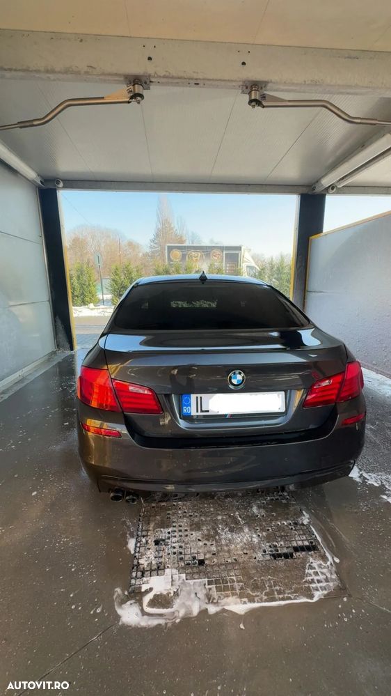 BMW Seria 5 520d - 6
