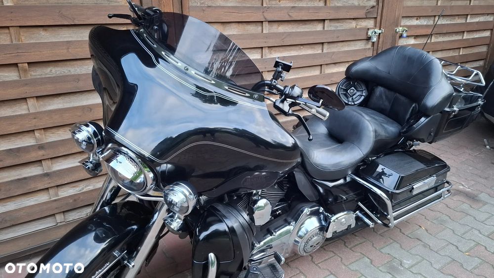 Harley-Davidson Touring Electra Glide - 11