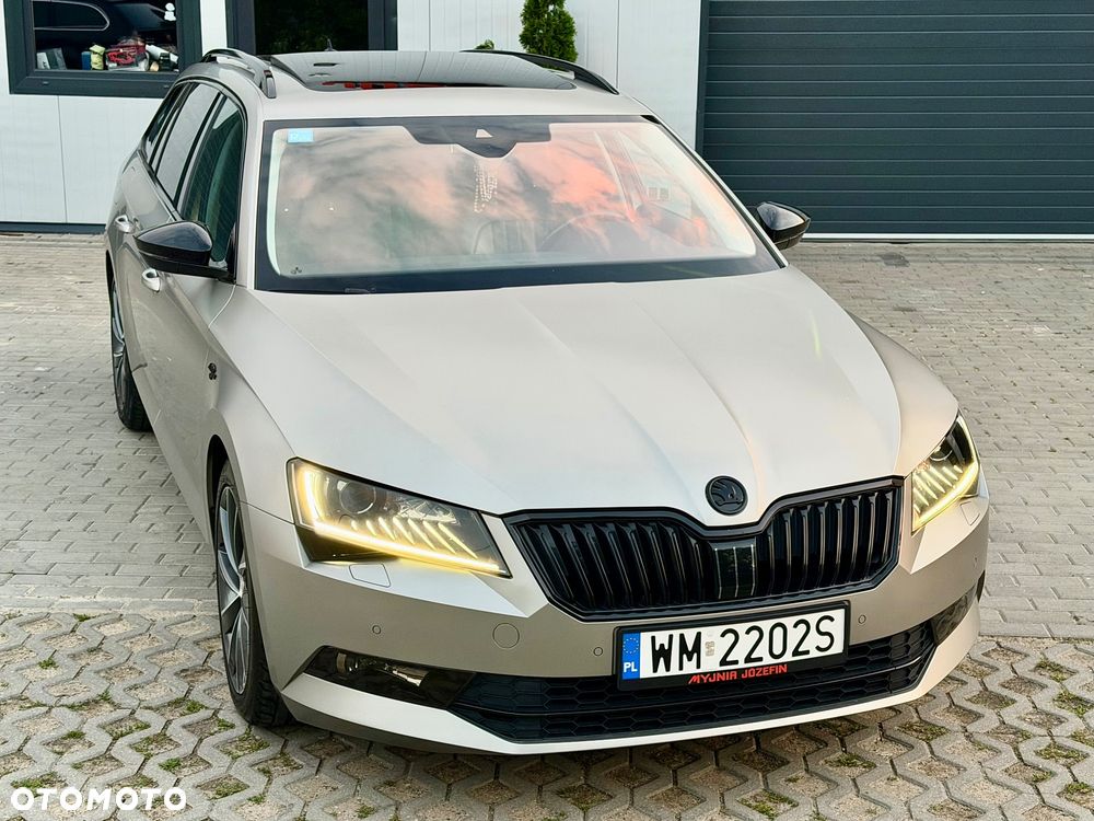 Skoda Superb 2.0 TDI L&K DSG - 2