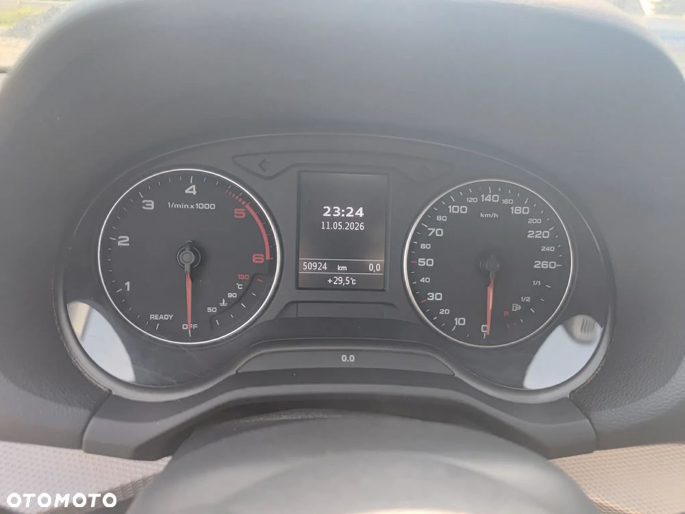 Audi Q2 35 TDI S tronic sport - 21