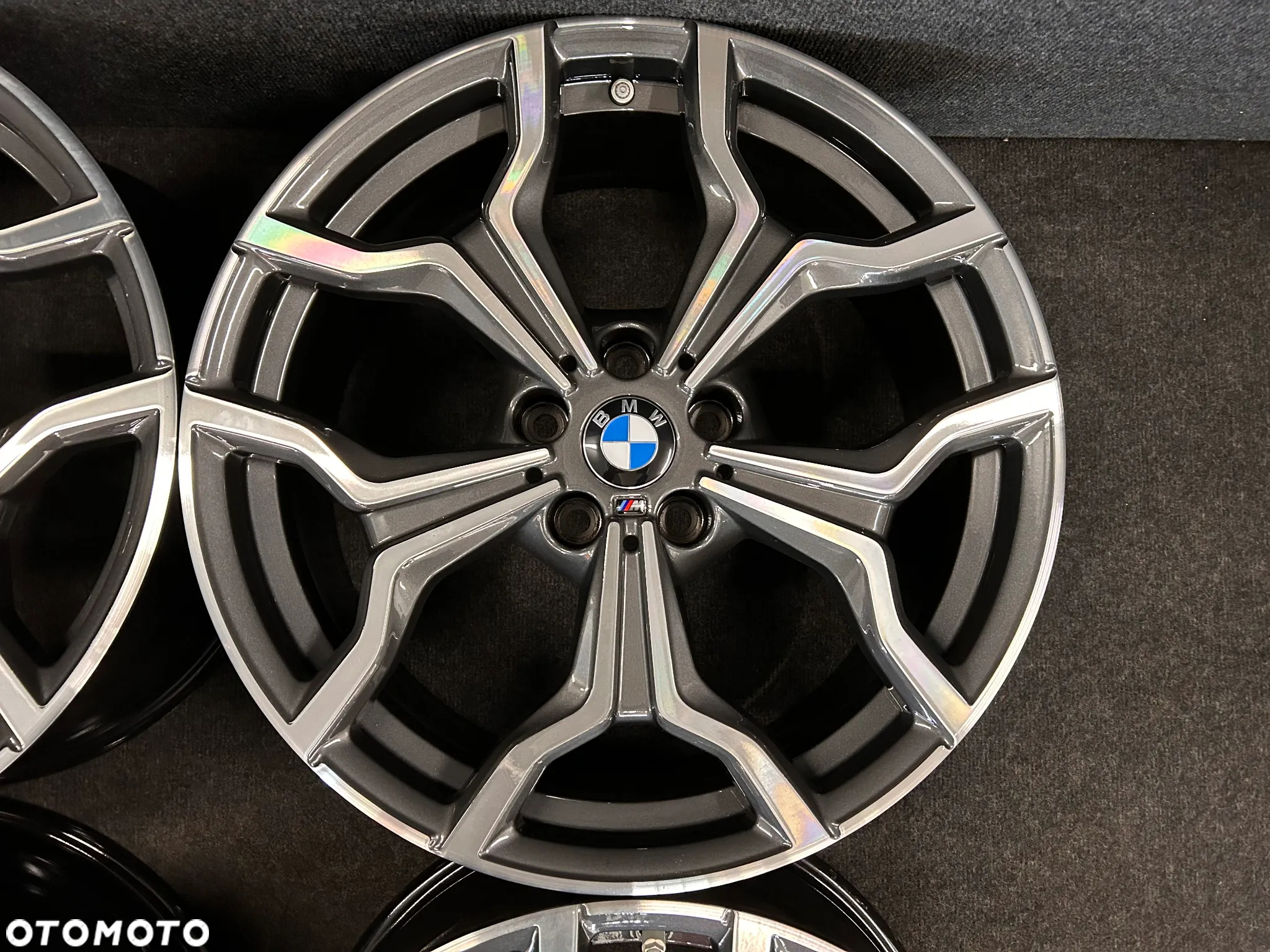 Alufelgi BMW X1 F48, X2 F39 M-Pakiet 19 cali 5x112 4szt. z czujnikami. ŁADNE! - 9