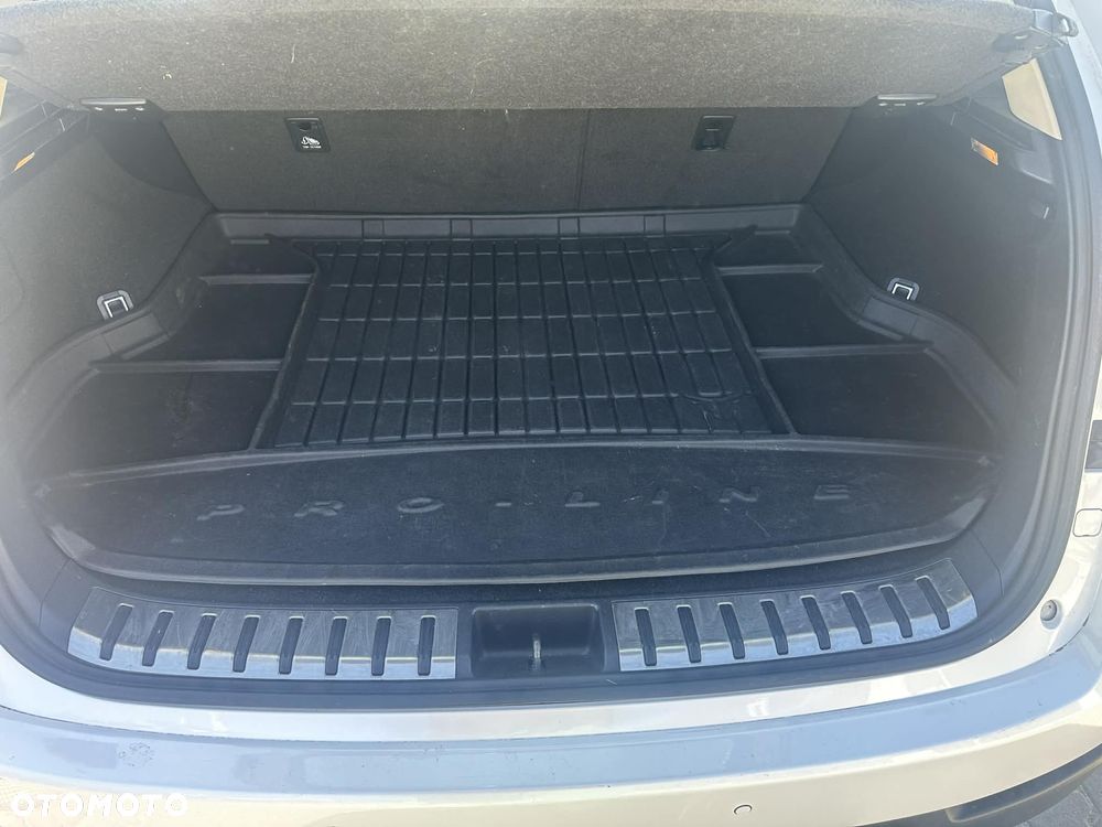 Lexus NX 200t Elite AWD - 16