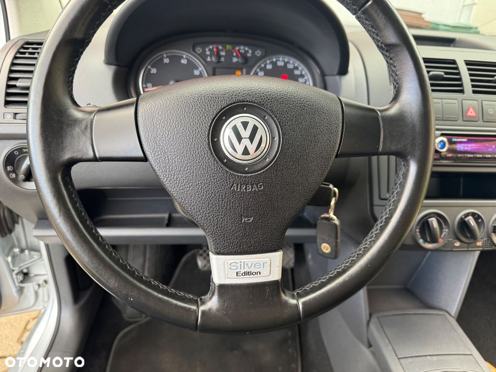 Volkswagen Polo - 21