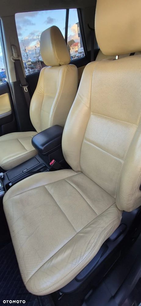 Suzuki Grand Vitara 2.0 Comfort Limited - 22