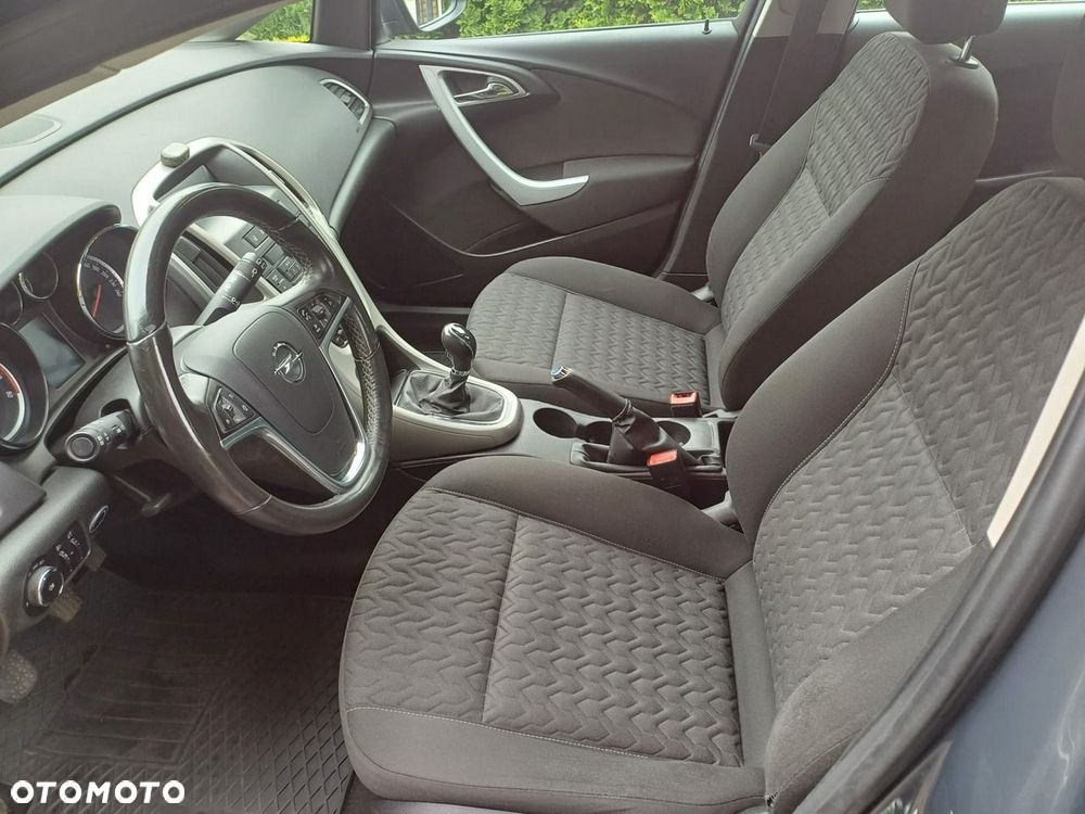 Opel Astra 1.6 Enjoy EU6 - 12
