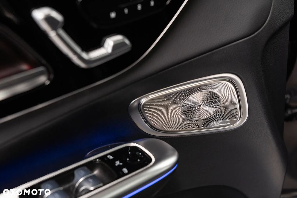 Mercedes-Benz GLC - 28