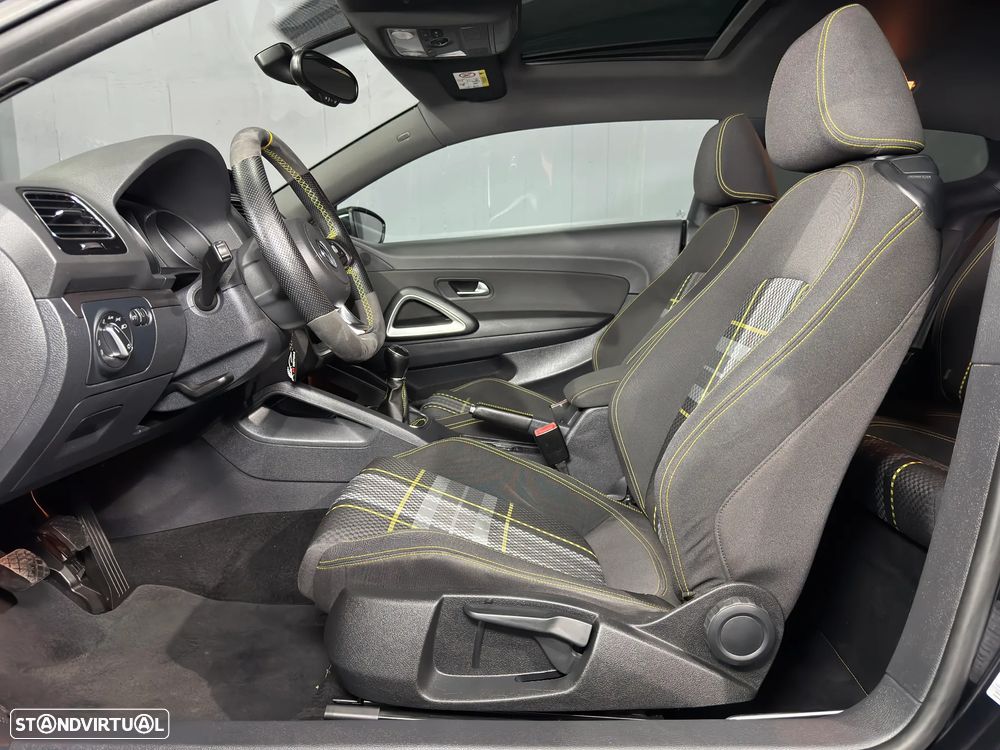 VW Scirocco 2.0 TDI Blue Motion Technologie Club - 8