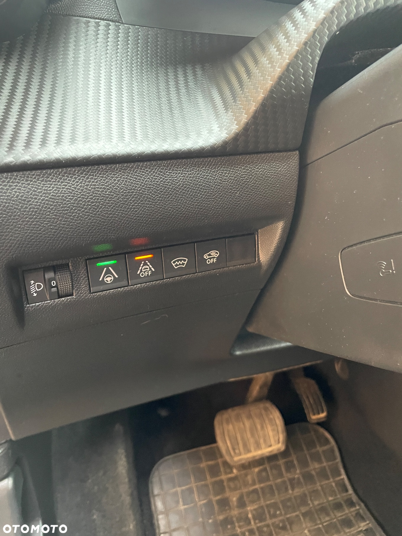 Peugeot 2008 1.2 PureTech Allure Pack S&S EAT8 - 18