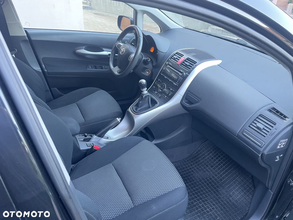 Toyota Auris 1.6 Life - 13