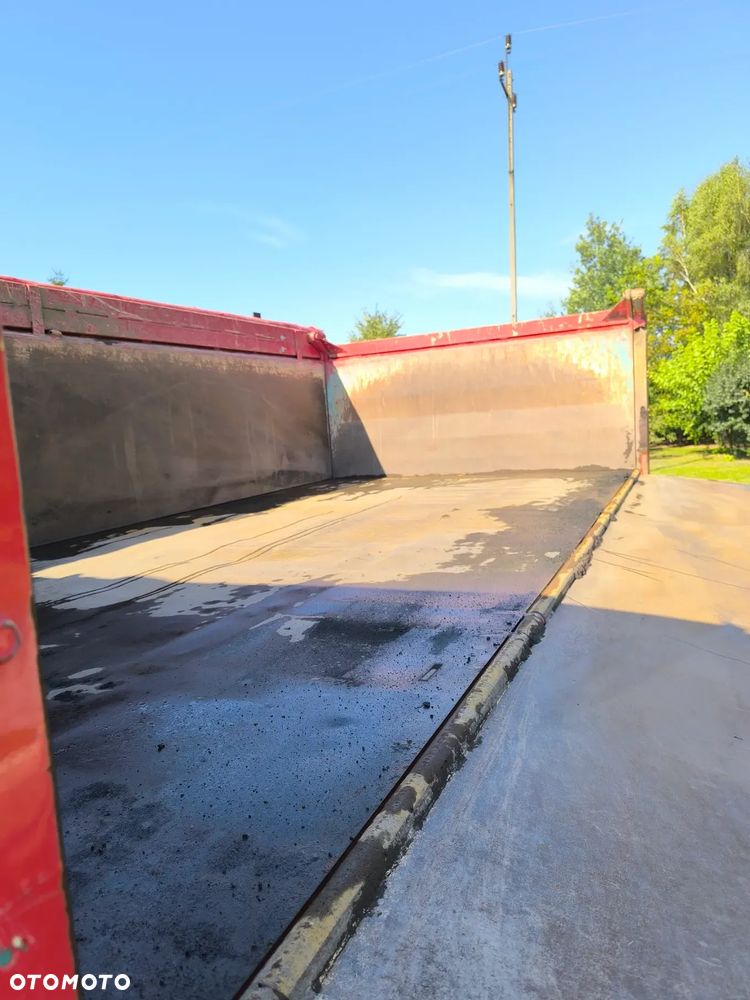 Mercedes-Benz Arocs - 9