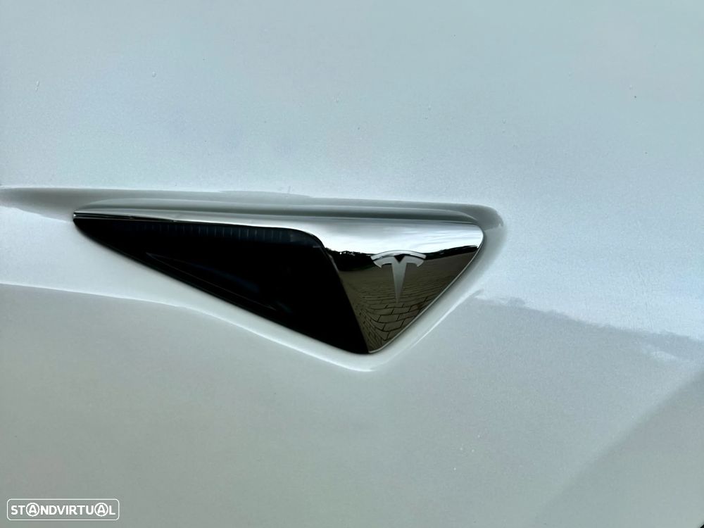 Tesla Model 3 Long-Range Dual Motor AWD - 9