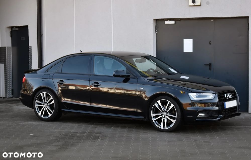 Audi A4 Limousine - 28