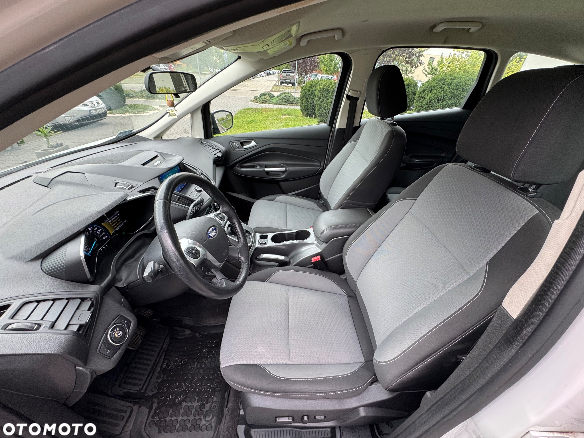 Ford C-MAX 2.0 ENERGI CVT - 8