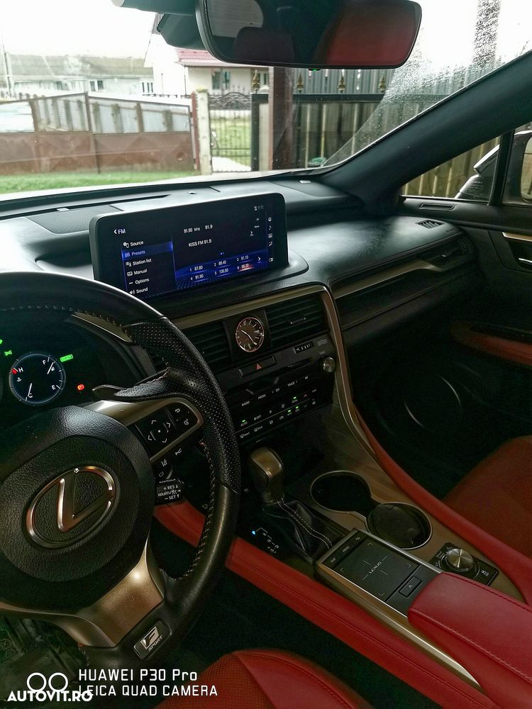 Lexus Seria RX - 8