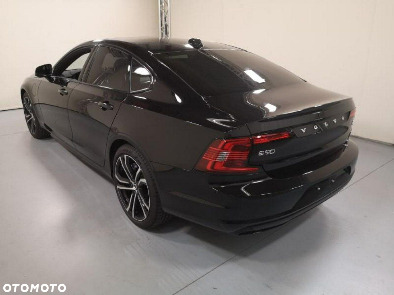 Volvo S90 - 4