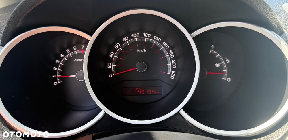 Kia Venga 1.6 M - 12
