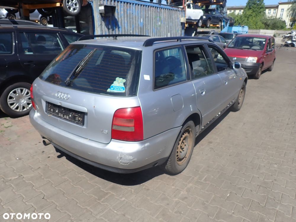 CZĘŚCI - Audi A4 B5 1,8 125KM ADR KOMBI 5B DDU lakier LY7M 1998r. INDEX - 10219 - 3