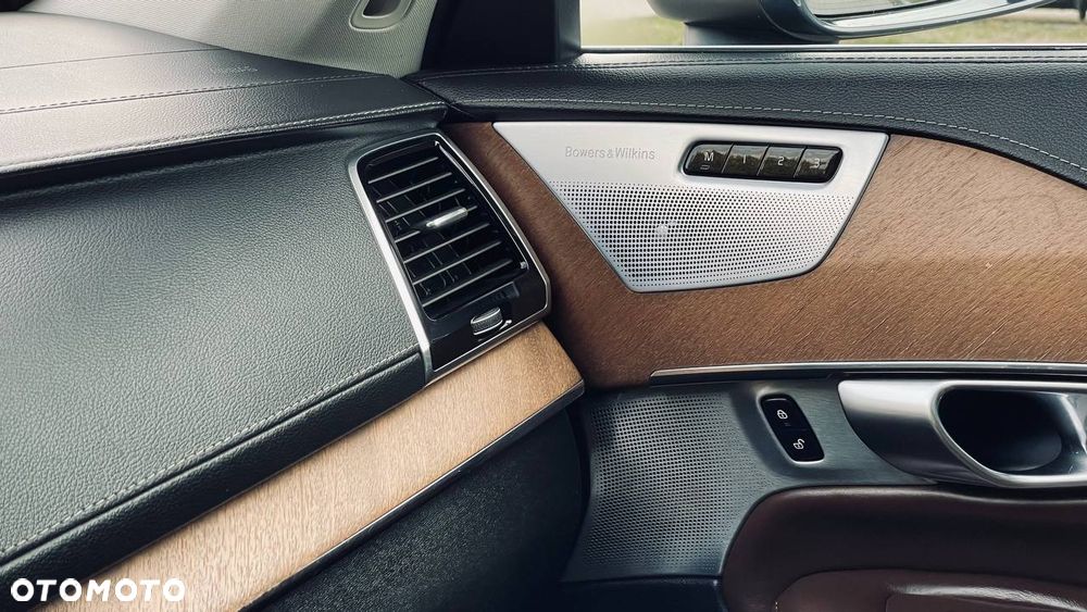 Volvo XC 90 T6 AWD Inscription 7os - 24