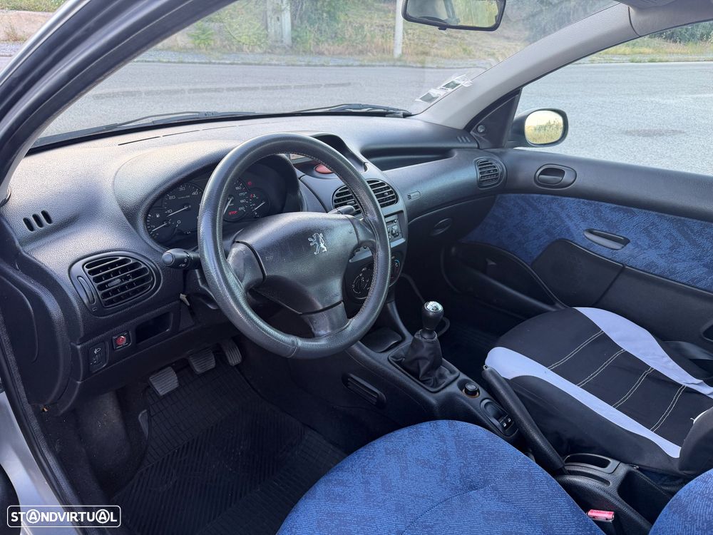 Peugeot 206 - 5
