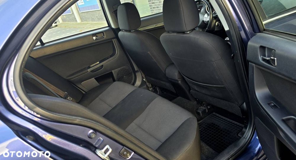 Mitsubishi Lancer 1.8 Instyle - 12