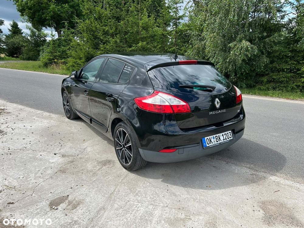 Renault Megane ENERGY TCe 115 Start & Stop Bose Edition - 6