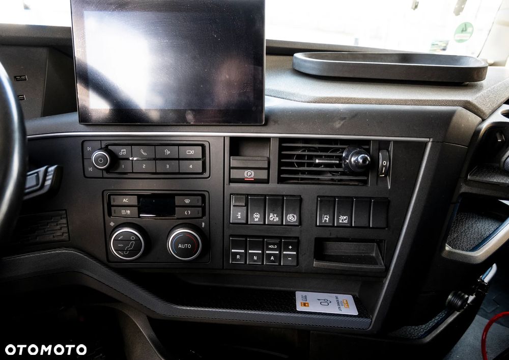 Volvo FH 460 FT I-SAVE - 14