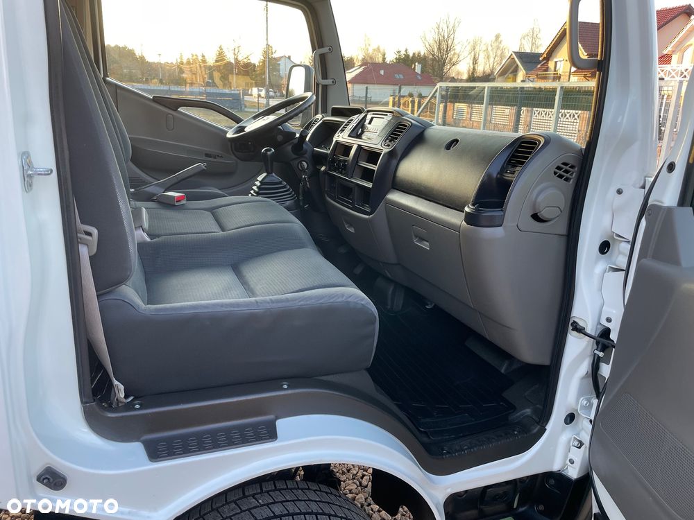 Nissan Cabstar NT400 - 14