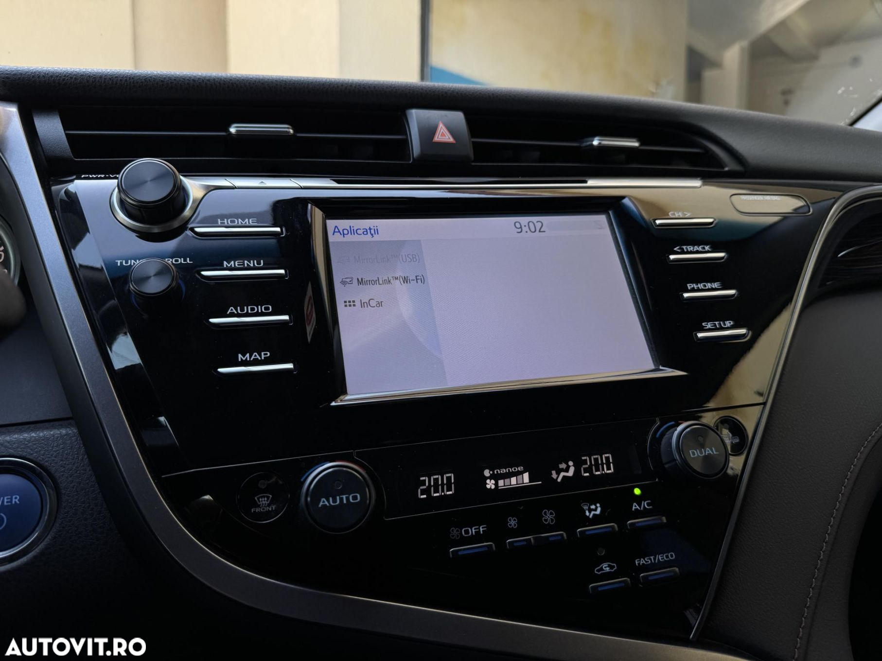 Toyota Camry - 14