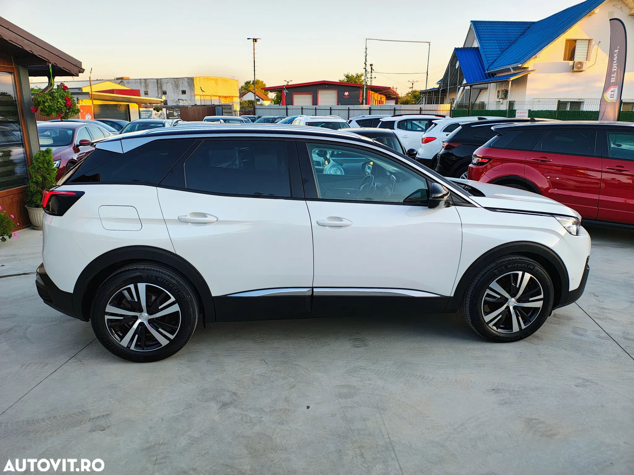 Peugeot 3008 1.5 BlueHDI 130 EAT8 Allure Pack - 3