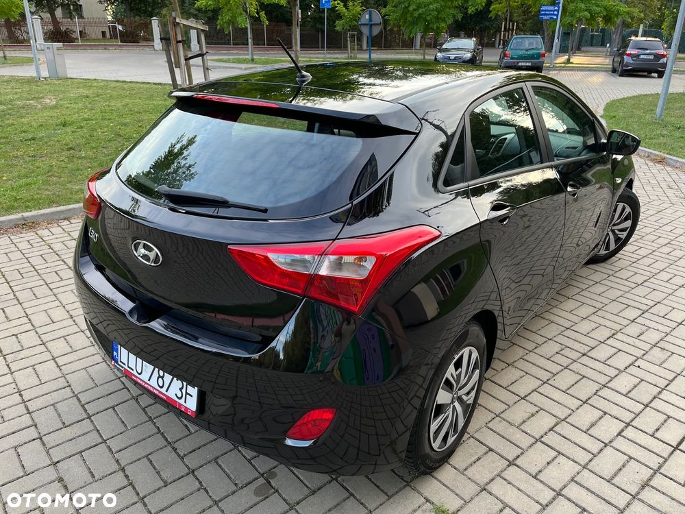 Hyundai i30 1.4 Classic - 4