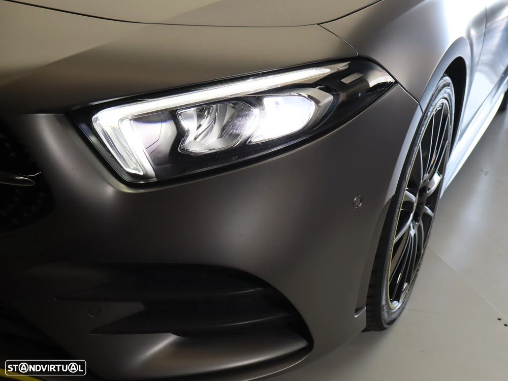 Mercedes-Benz A 180 7G-DCT AMG Line - 11