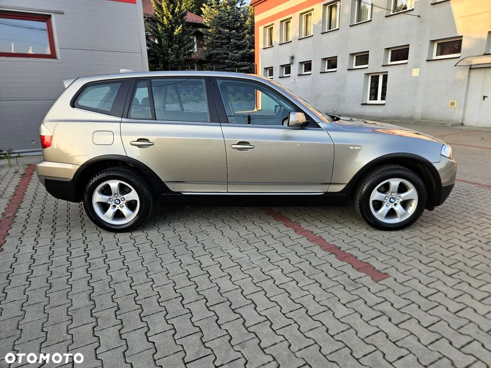 BMW X3 xDrive25i Edition Exclusive - 9