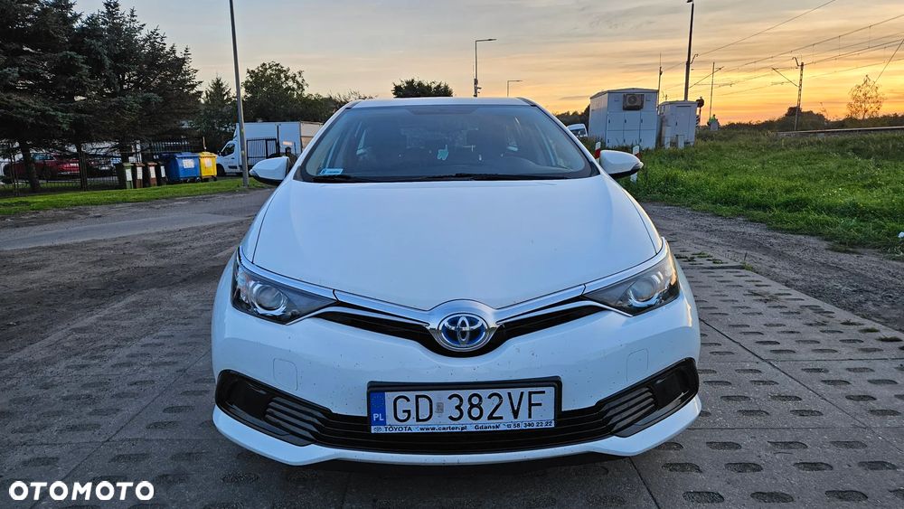 Toyota Auris Hybrid 135 Active - 13