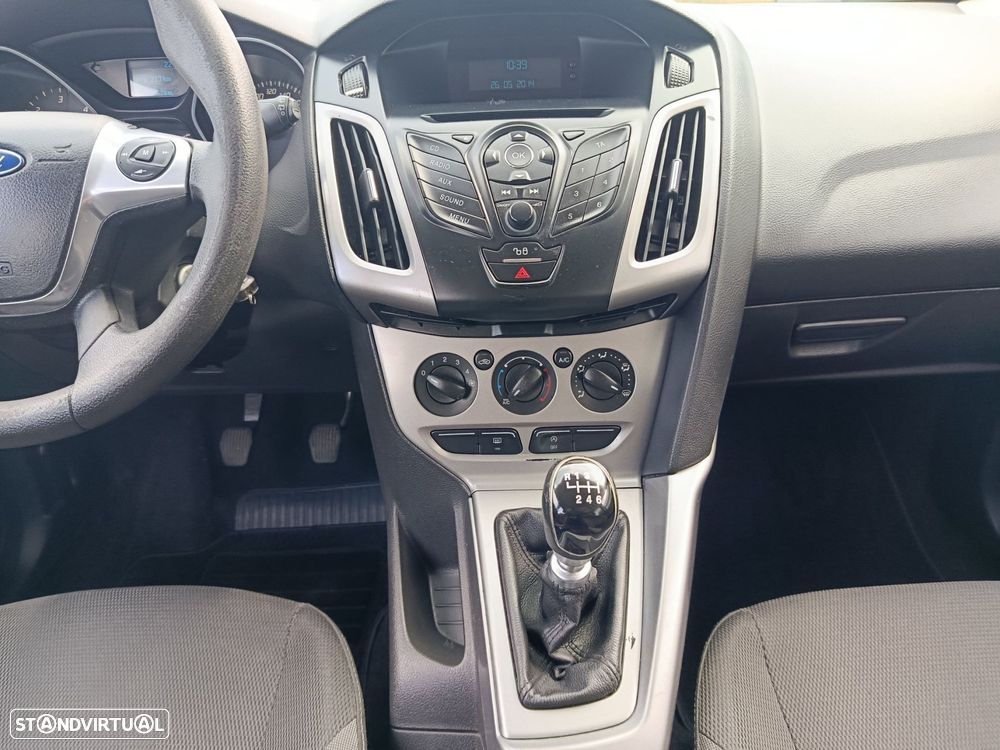 Ford Focus SW 1.6 TDCi Titanium - 9