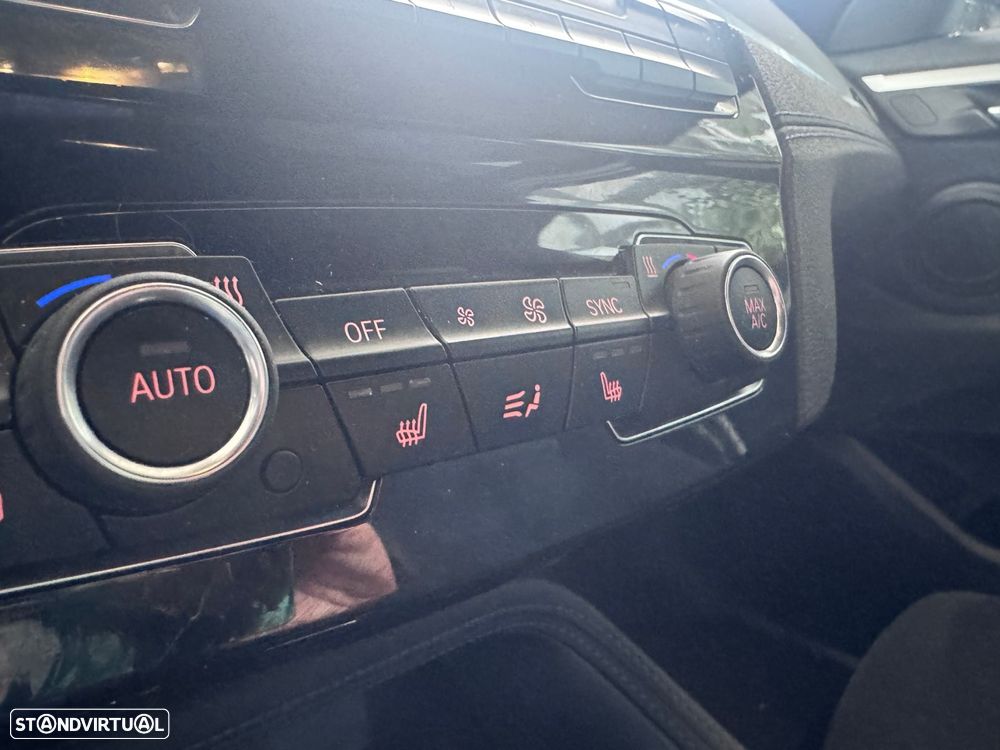 BMW X2 16 d sDrive Auto X Pack M - 15