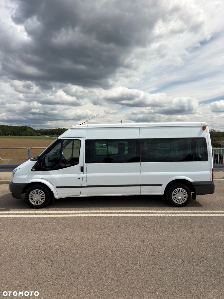 Ford Transit - 21