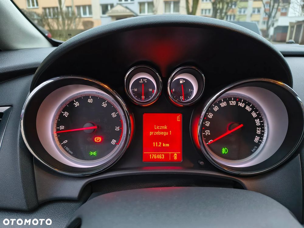 Opel Astra - 9