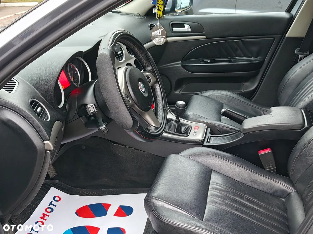 Alfa Romeo 159 1.9 JTDM 8V DPF - 10