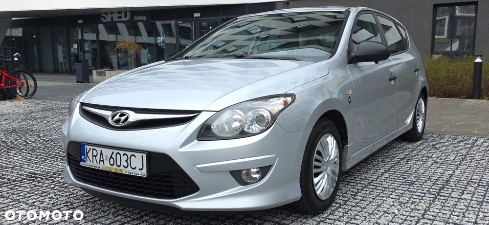 Hyundai I30 2010 photo 2
