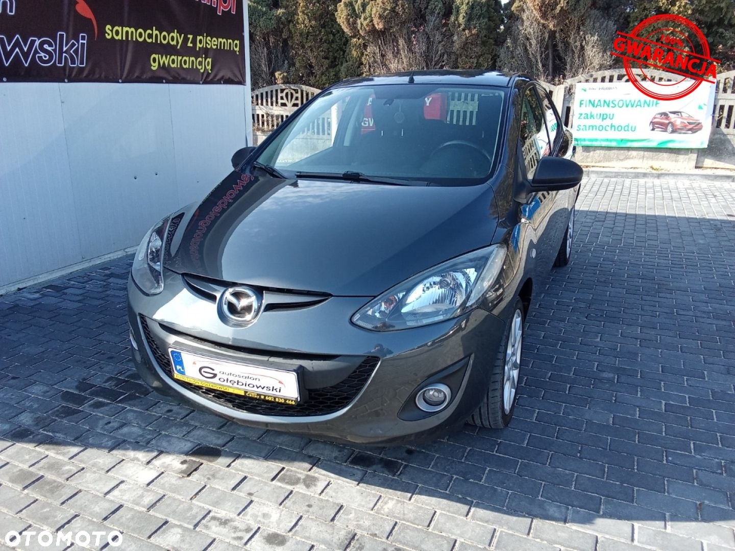 Mazda 2 - 4